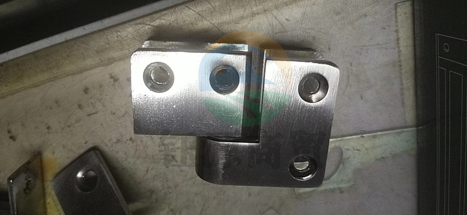 巨联 304D  门合页