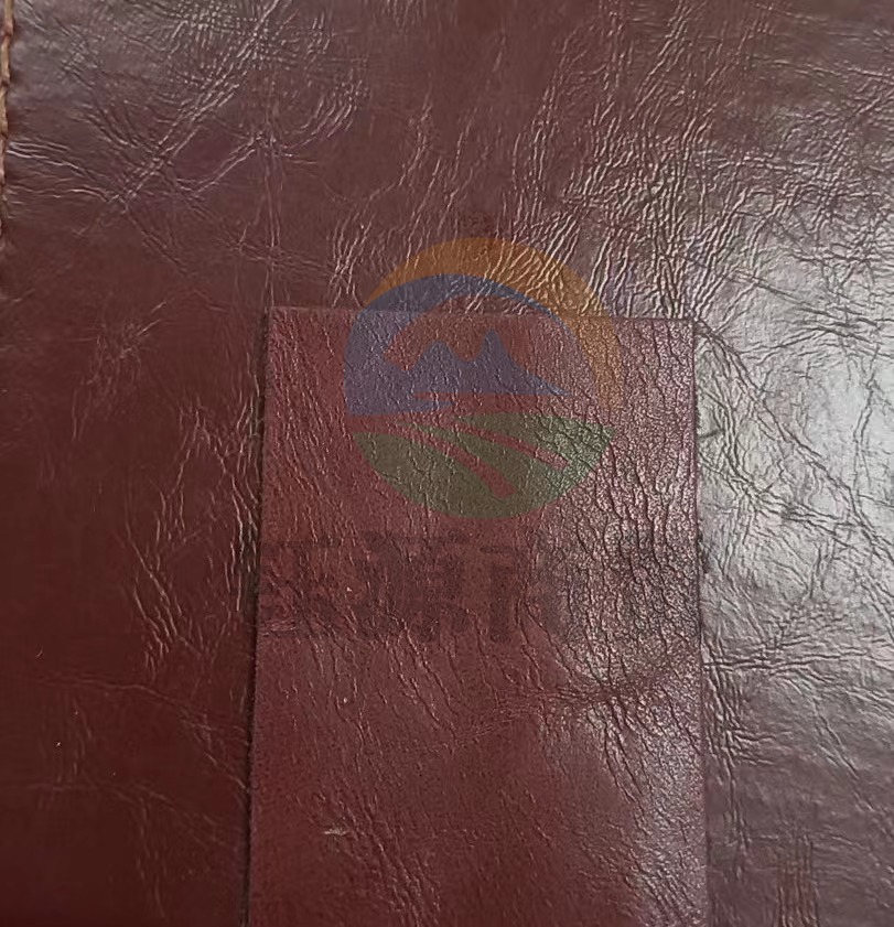 客房超纤皮双格遥控器托盘  规格：内径30厘米*21厘米*3.5厘米    单位：个