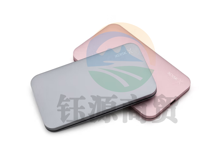 小盘(XDISK)1TB Type-C3.1移动硬盘Q系列2.5英寸 樱花粉 高速全金属8.9mm超簿便携精英款 稳定耐用