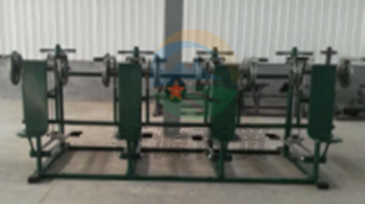 益动未来 三角肌组合训练器 400*180*160cm 配有15kg杠铃片2片，10kg杠铃片8片，5kg杠铃片4片，2.5kg杠铃片2片（套）