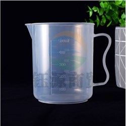 C6521 塑料量杯 500ml