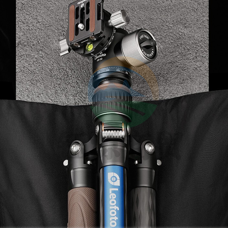 徕图 三脚架 LX-324CT+XB-38 碳纤维，32管径，4节，三脚架+云台套装，球形云台